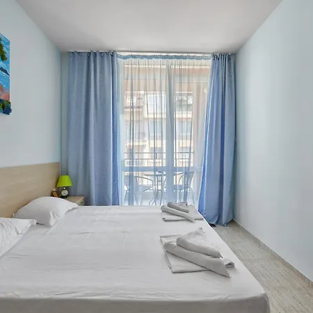 1-bedroom In A Quiet Area Sunny By Flat Mаnager 公寓